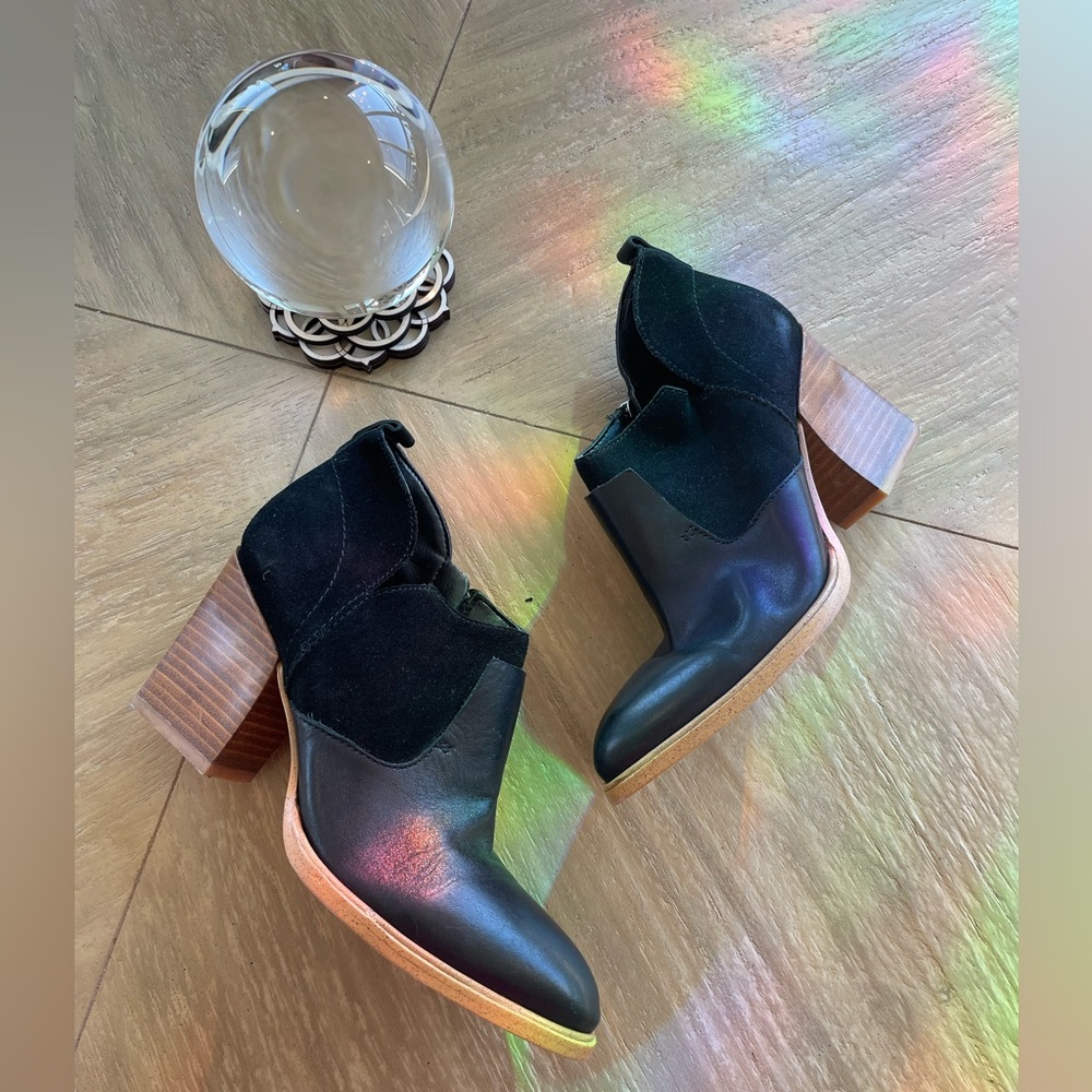 Little Black Booties! So cute - suede and leather combo.